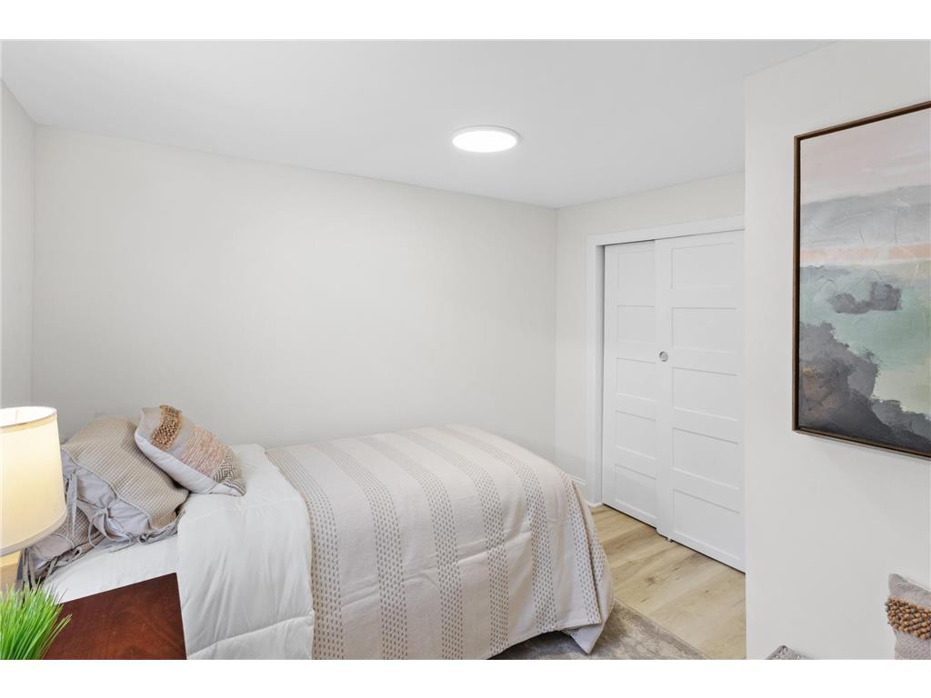 1447 Hague Avenue Saint Paul MN 55104 7034174 image9