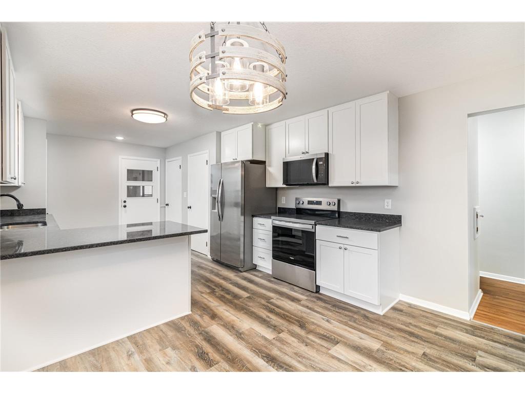 1448 Glynview Trail Faribault MN 55021 6805171 image8