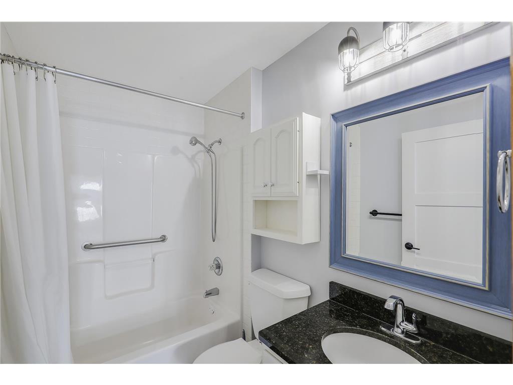 1448 Surrey Alcove Woodbury MN 55125 7074665 image26
