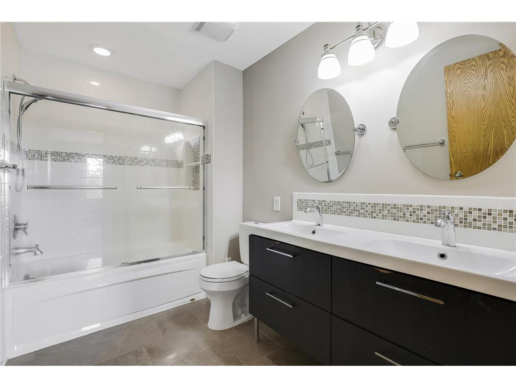 1448 Surrey Alcove Woodbury MN 55125 7074665 image31