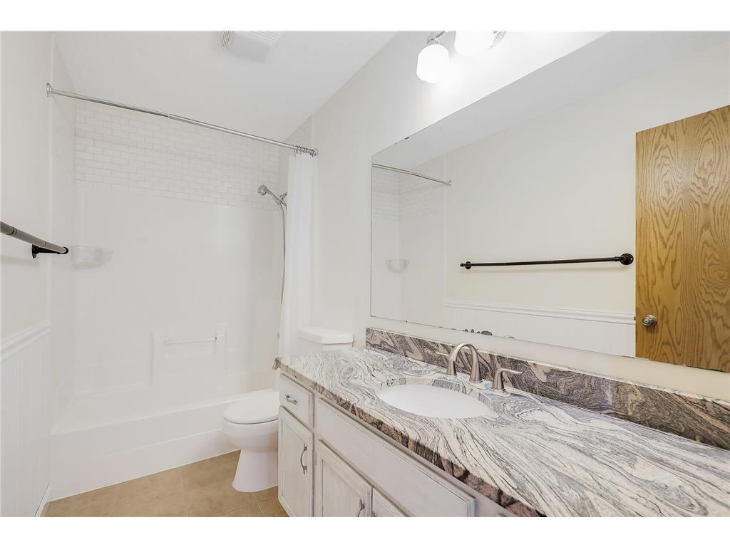 1448 Surrey Alcove Woodbury MN 55125 7074665 image35