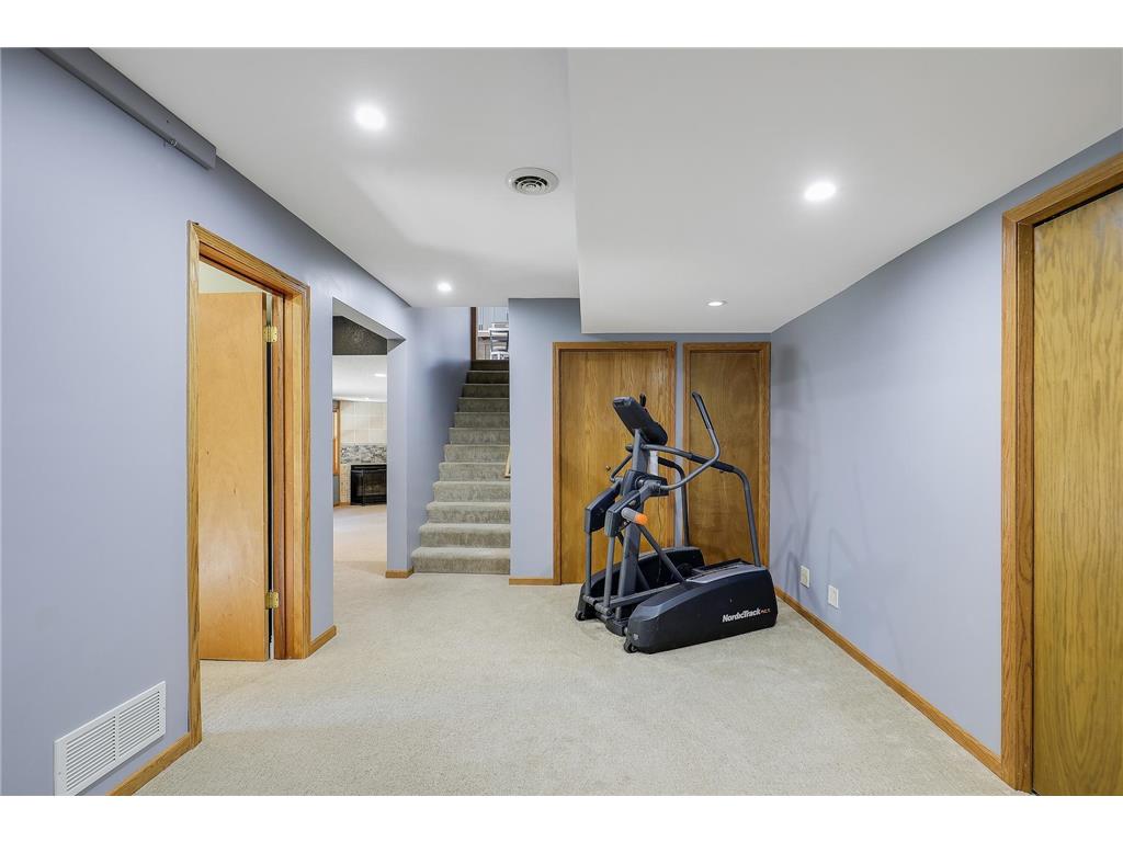 1448 Surrey Alcove Woodbury MN 55125 7074665 image39