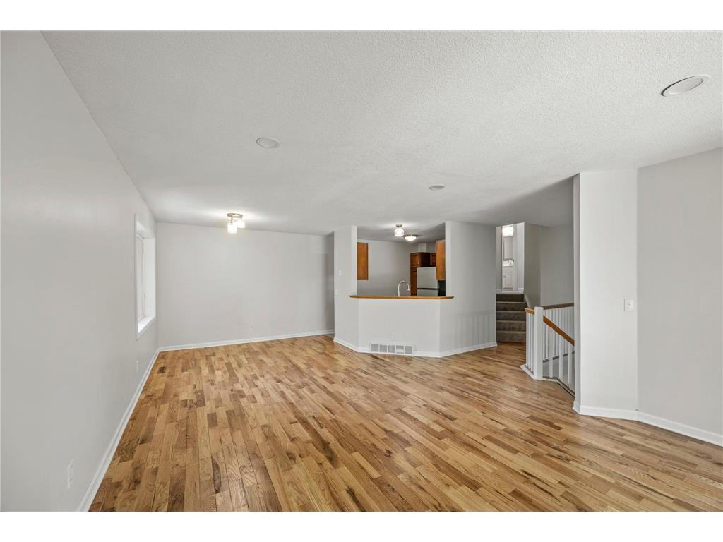14488 Garden View Drive Apple Valley MN 55124 7083545 image4