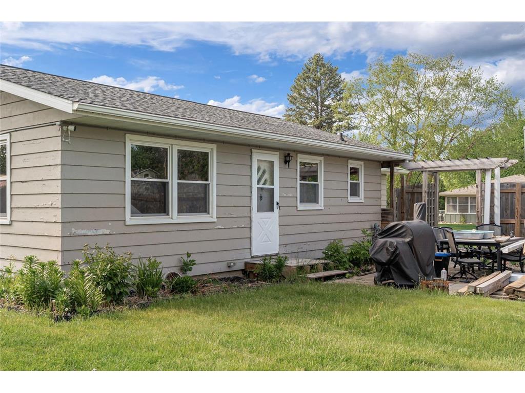 145 17th Street NE Owatonna MN 55060 7076485 image1