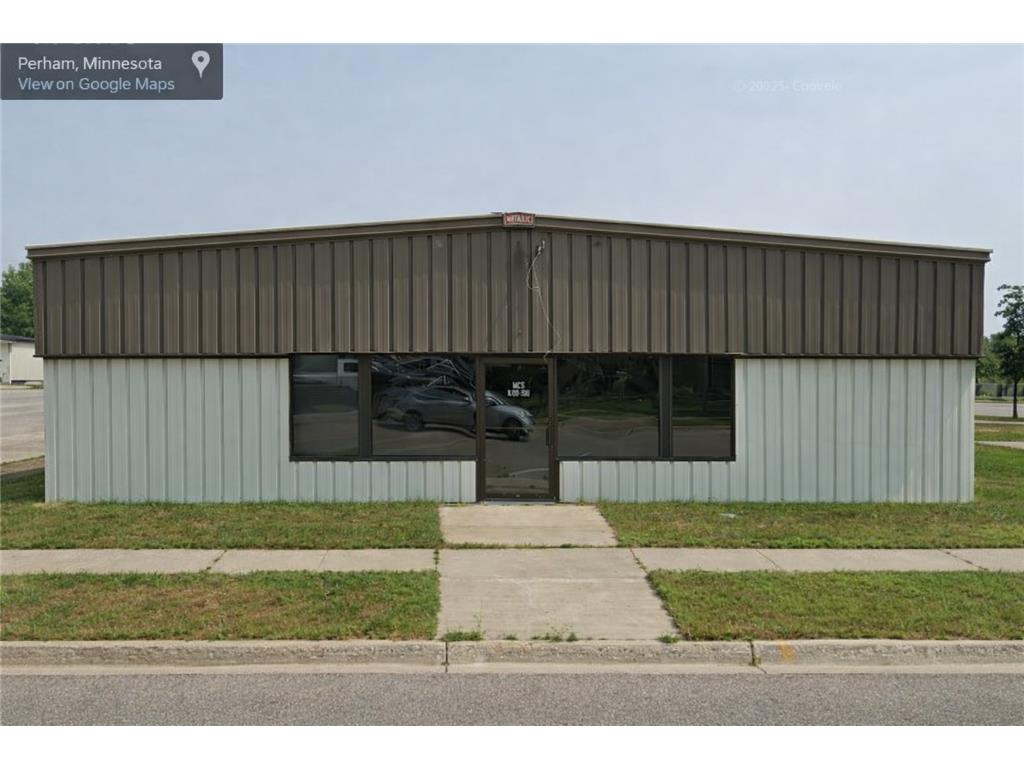 145 2nd Ave SE Perham MN 56573 7045564 image1