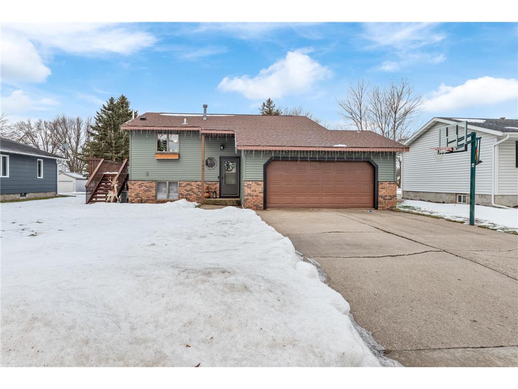 145 4th Avenue NW Elgin MN 55932 7007914 image1