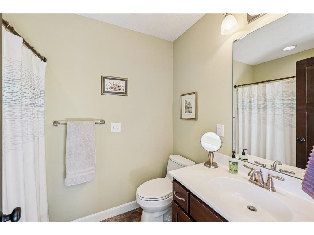 145 Cutacross Road Golden Valley MN 55422 7038843 image21