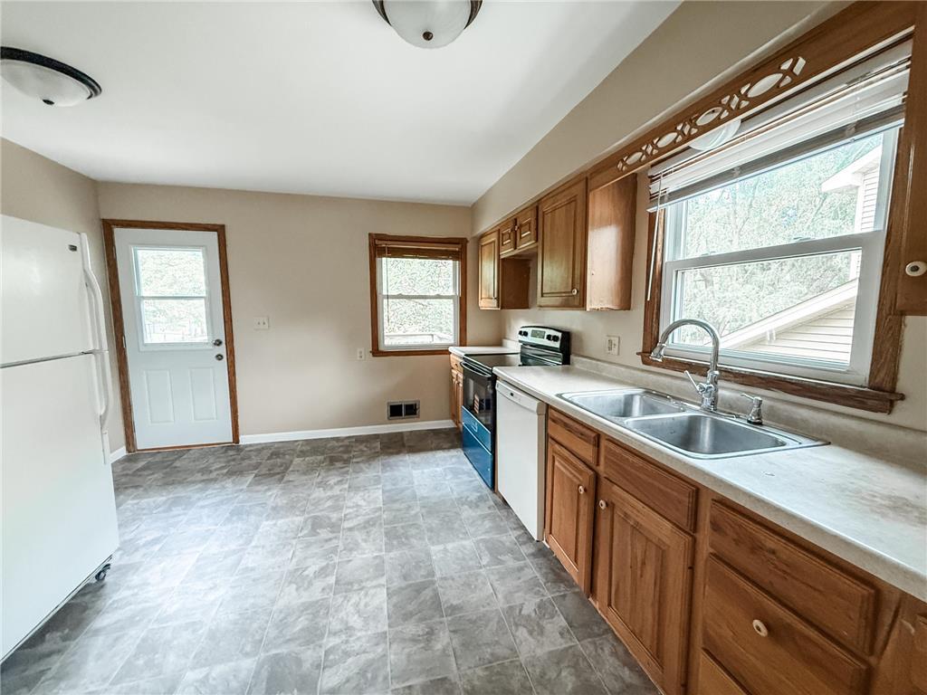 145 Jessamine Avenue E Saint Paul MN 55117 7111487 image7