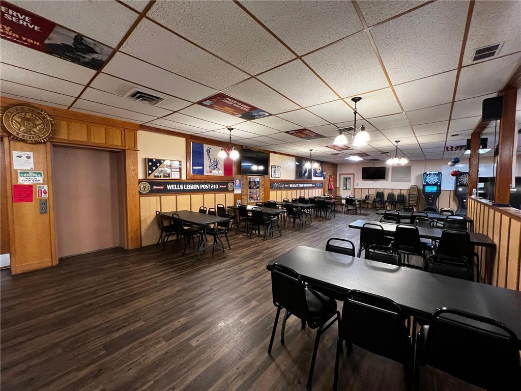 145 W Franklin Street Wells MN 56097 7014425 image8