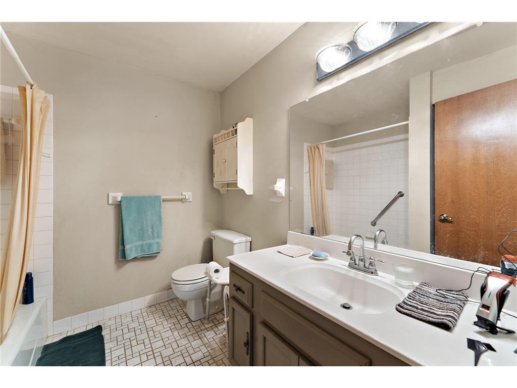 1450 Bidwell Street #108 West Saint Paul MN 55118 7008715 image20