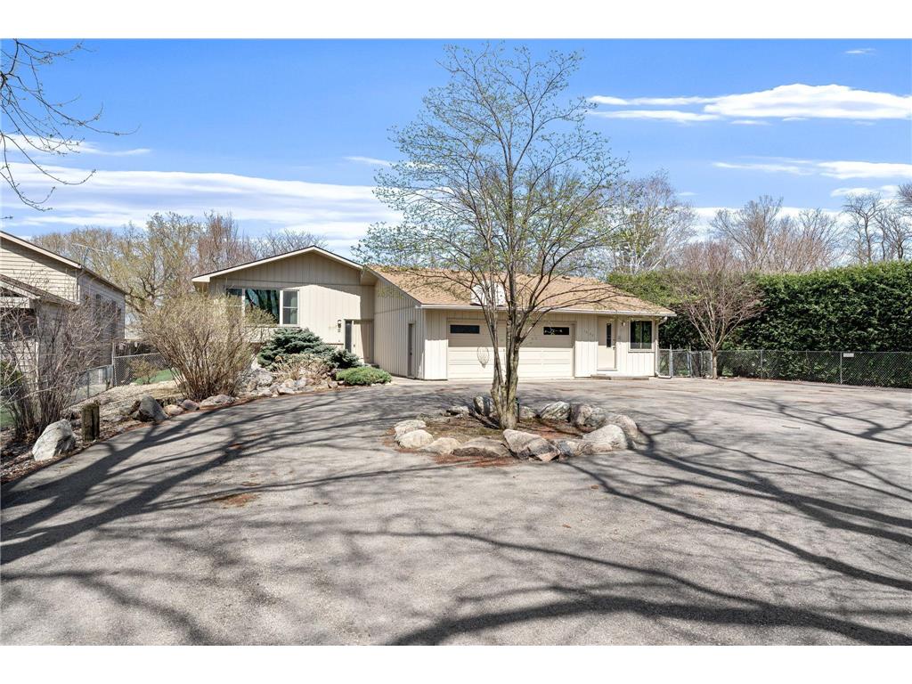 1450 E Main Street Owatonna MN 55060 7059367 image1