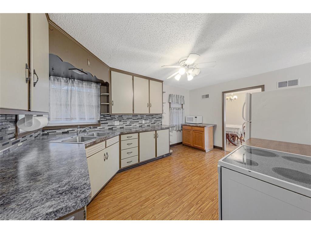 1450 Lookout Drive North Mankato MN 56003 6789920 image20