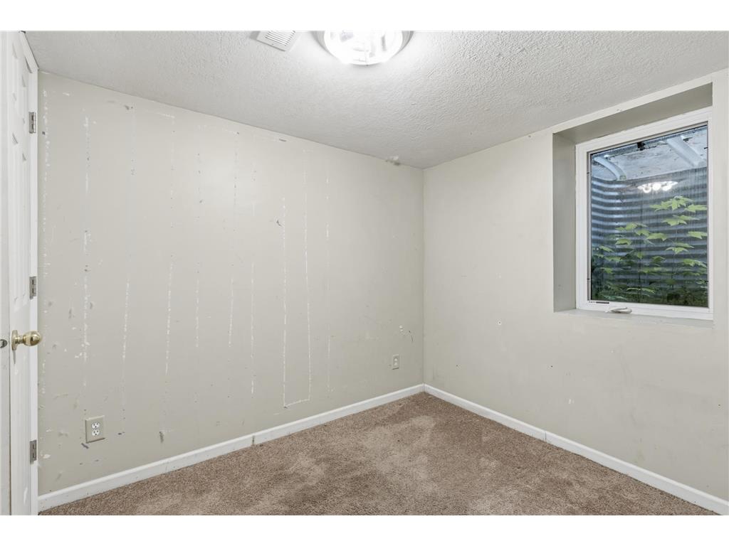 1450 Sandhurst Avenue E Maplewood MN 55109 7087415 image15