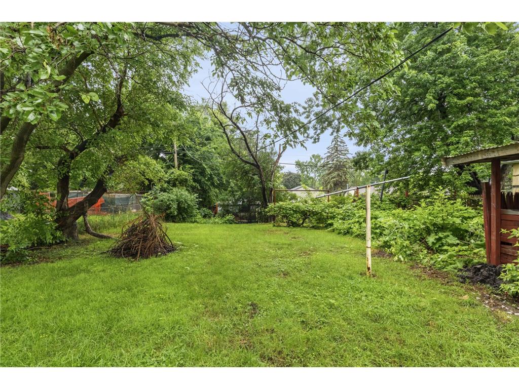 1450 Sandhurst Avenue E Maplewood MN 55109 7087415 image26