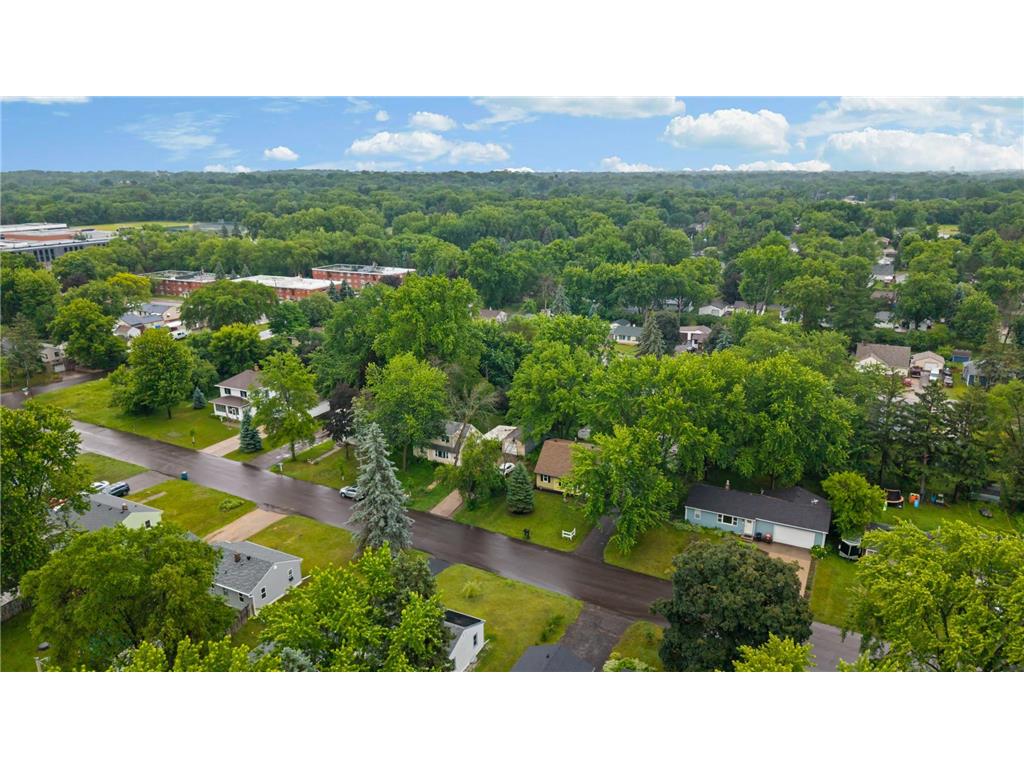 1450 Sandhurst Avenue E Maplewood MN 55109 7087415 image27