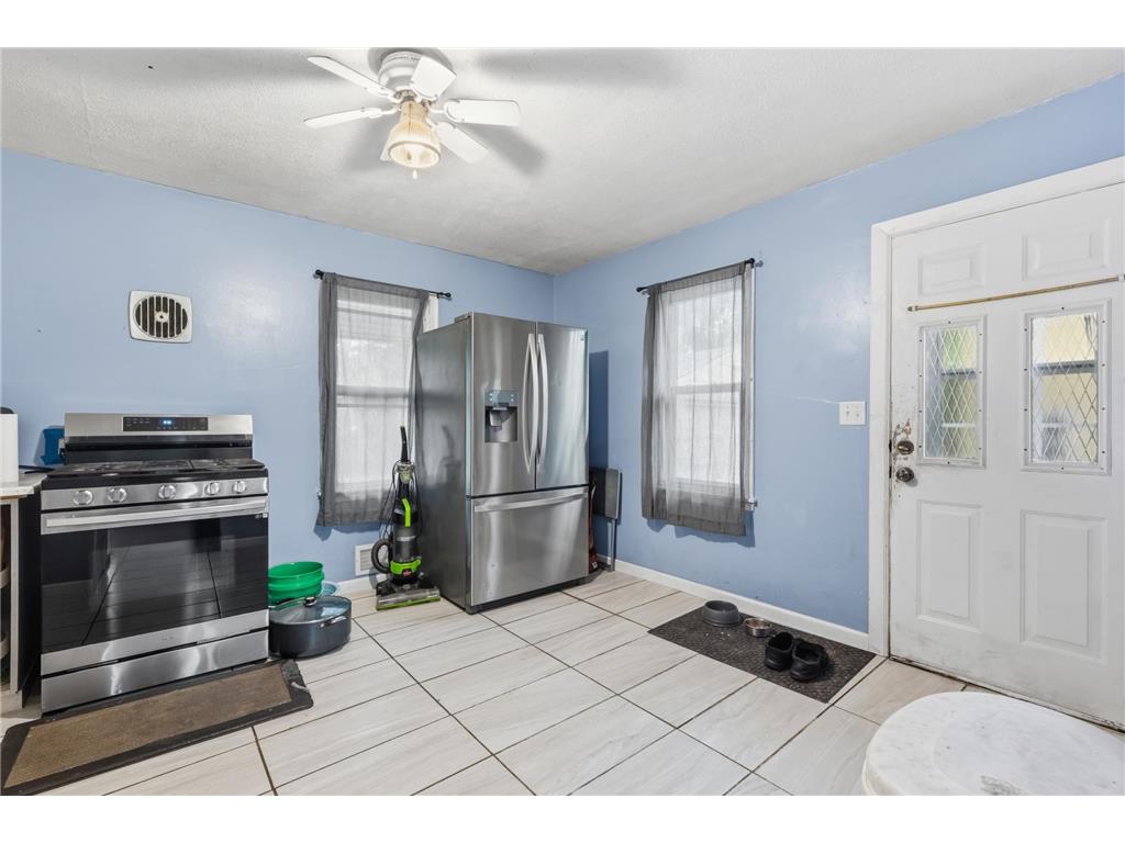 1450 Sandhurst Avenue E Maplewood MN 55109 7087415 image4