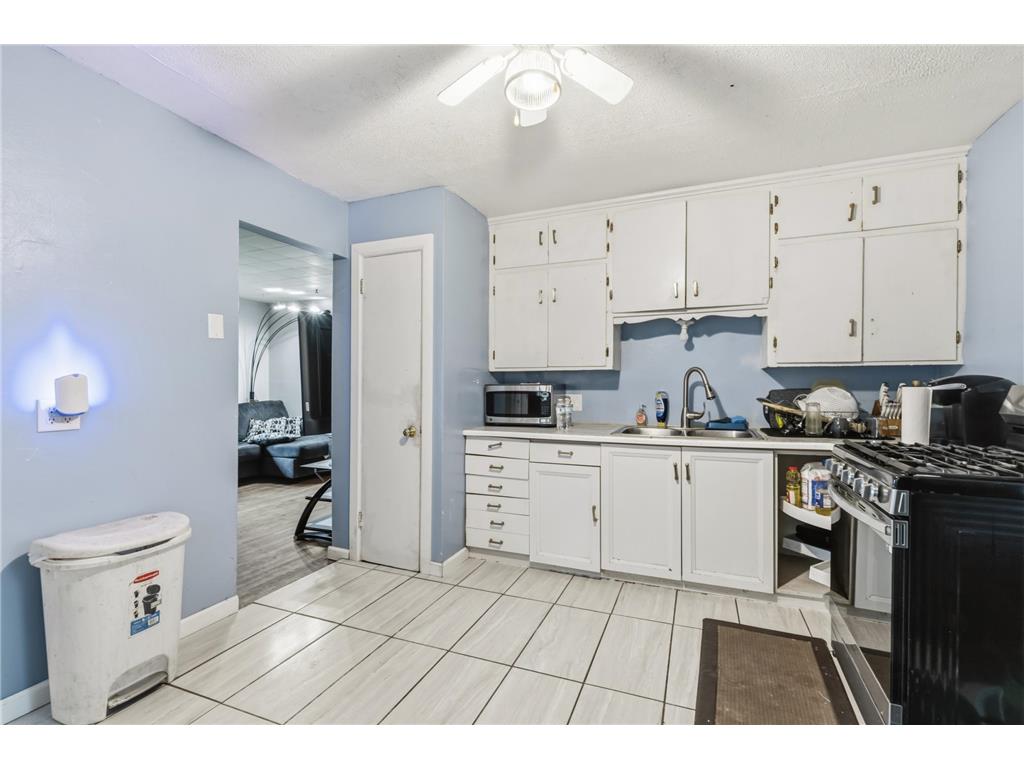 1450 Sandhurst Avenue E Maplewood MN 55109 7087415 image5