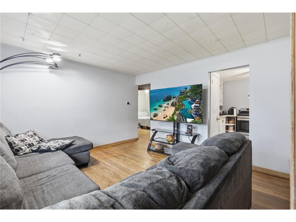 1450 Sandhurst Avenue E Maplewood MN 55109 7087415 image6