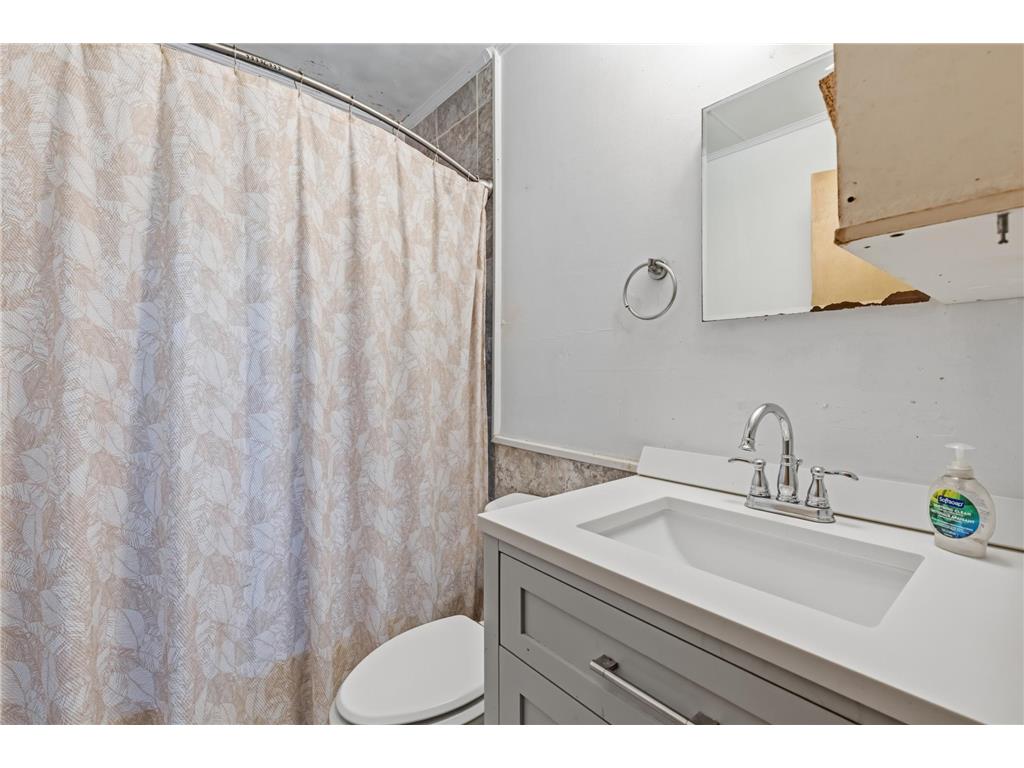 1450 Sandhurst Avenue E Maplewood MN 55109 7087415 image9