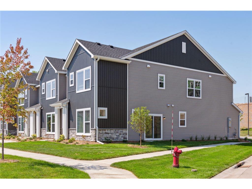 14500 Twin Lakes Circle Burnsville MN 55306 6474489 image1