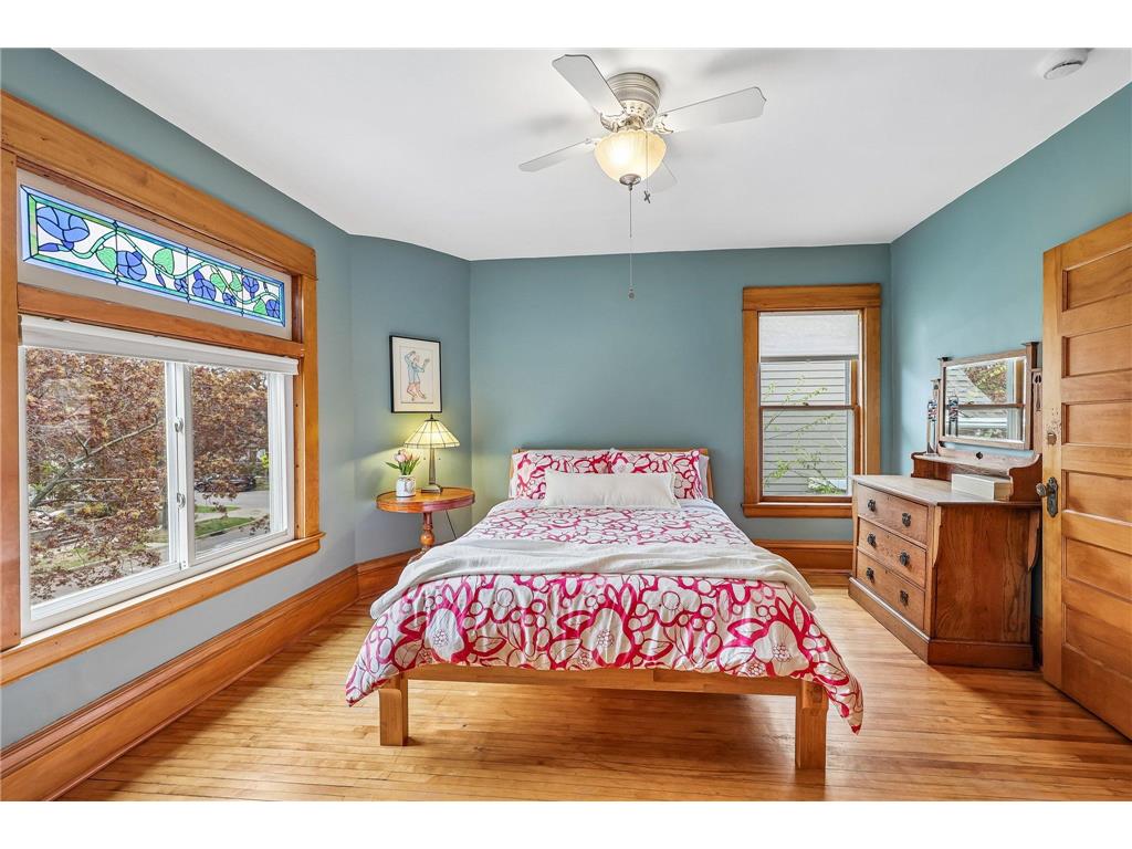 1451 Charles Avenue Saint Paul MN 55104 7042502 image18