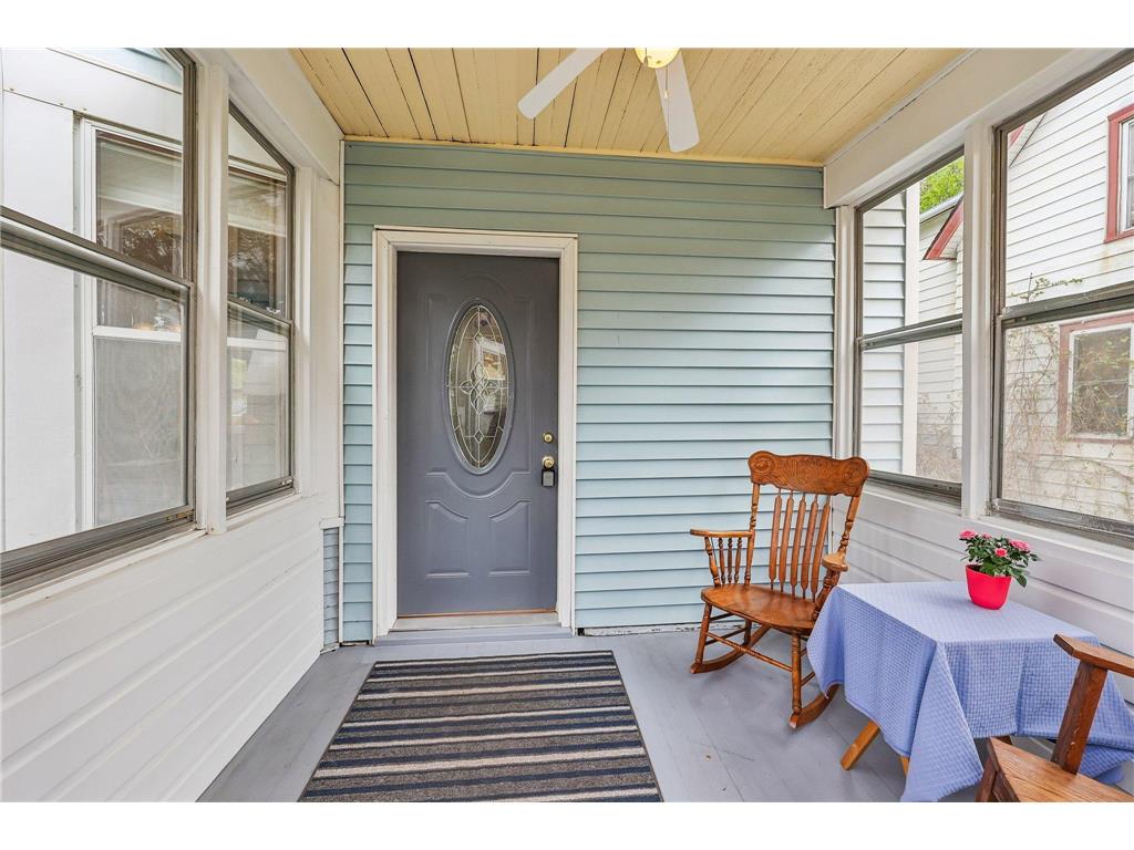 1451 Charles Avenue Saint Paul MN 55104 7042502 image31