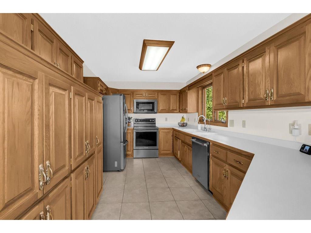 1451 Clippership Court Woodbury MN 55125 7053521 image16