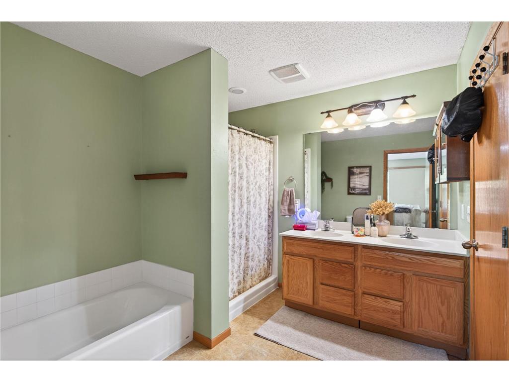 1451 Magnolia Avenue E Saint Paul MN 55106 7057446 image14