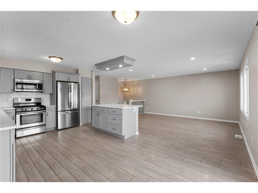 14510 Wellington Road Minnetonka MN 55391 7042820 image15