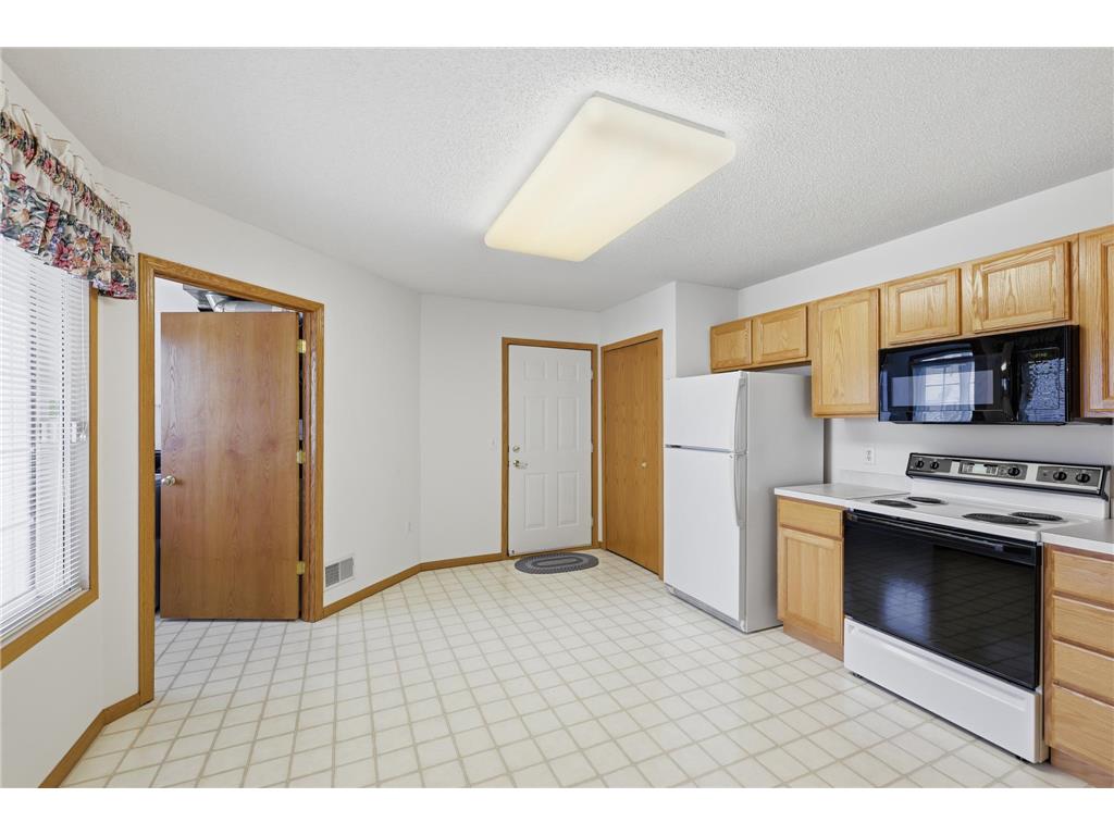 14516 Eureka Court Apple Valley MN 55124 7106253 image14