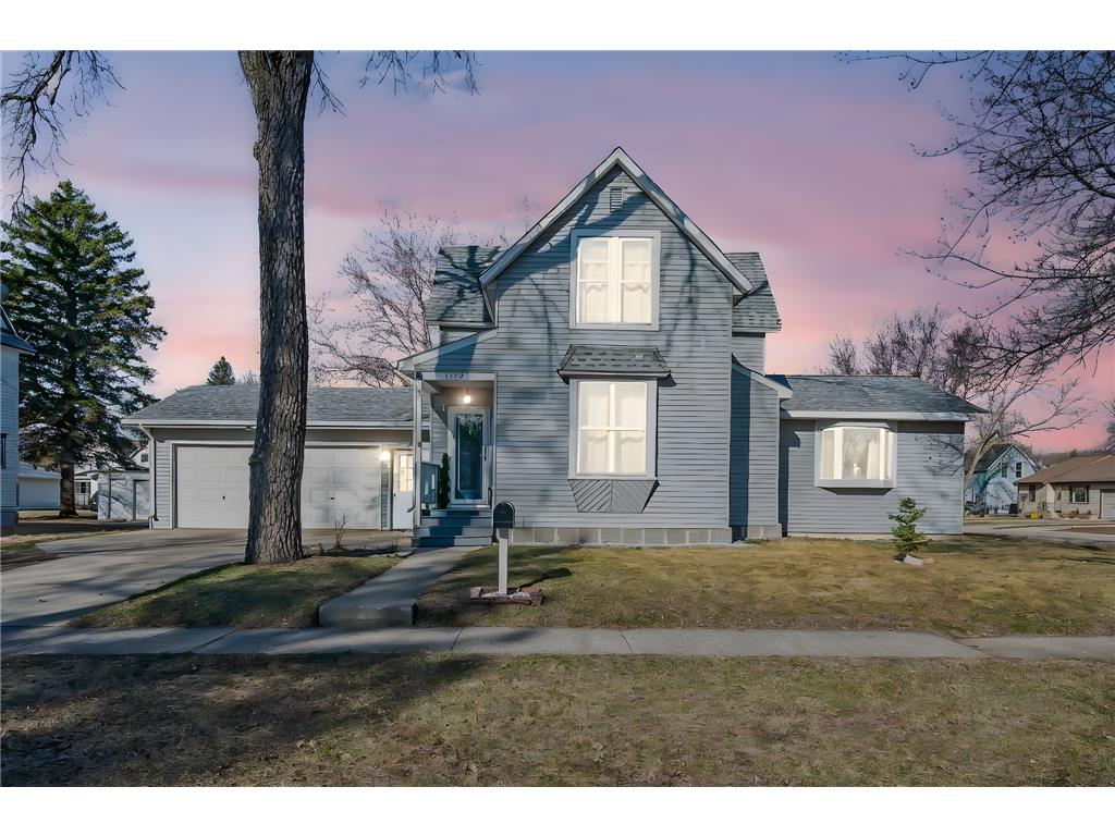 1452 5th Avenue Windom MN 56101 7044043 image1