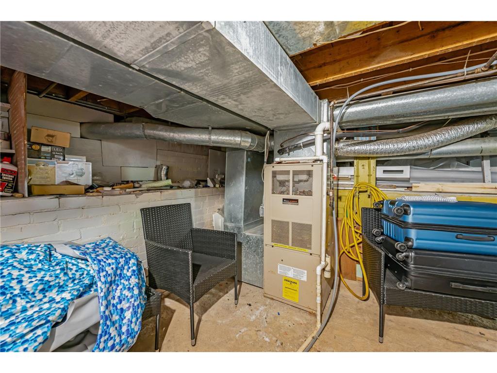 1452 5th Avenue Windom MN 56101 7044043 image33