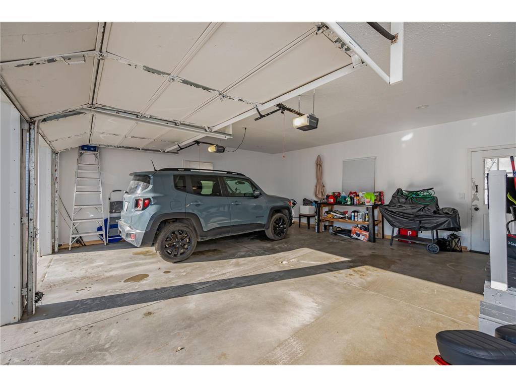 1452 5th Avenue Windom MN 56101 7044043 image35