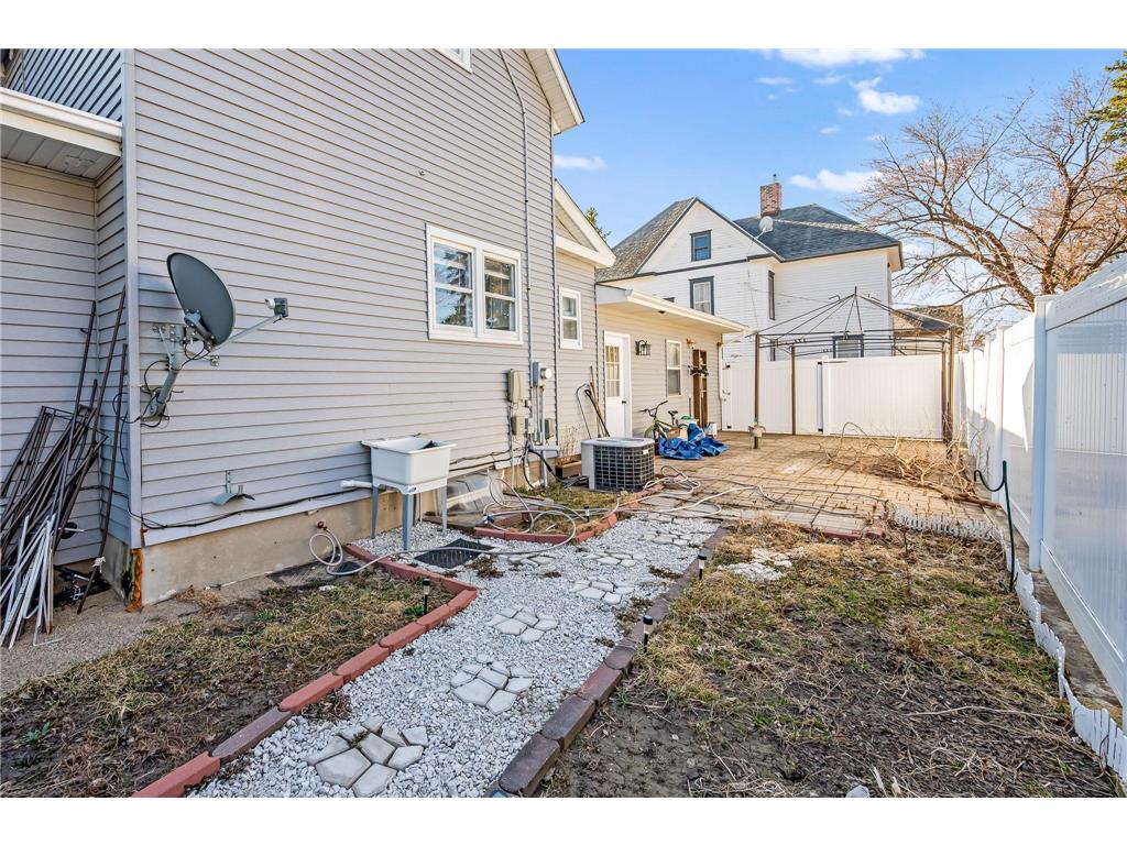 1452 5th Avenue Windom MN 56101 7044043 image7