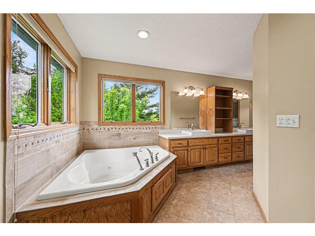 1452 Golf View Drive River Falls WI 54022 7073242 image19