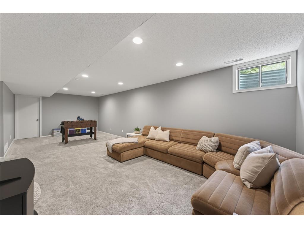 14520 47th Avenue N Plymouth MN 55446 6793707 image42