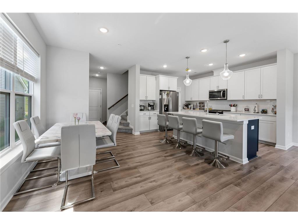 14524 Twin Lakes Circle Burnsville MN 55306 7099165 image16