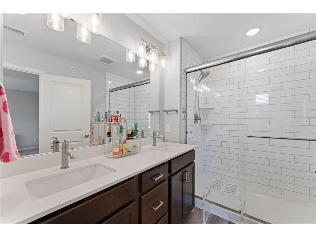 14524 Twin Lakes Circle Burnsville MN 55306 7099165 image25
