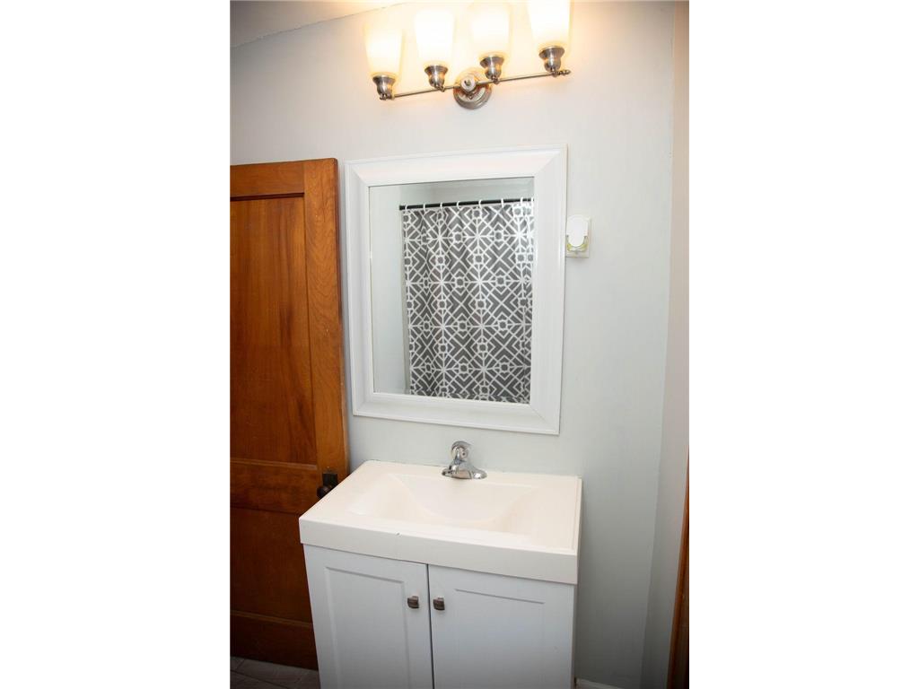 1453 7th Street E Saint Paul MN 55106 7053643 image13