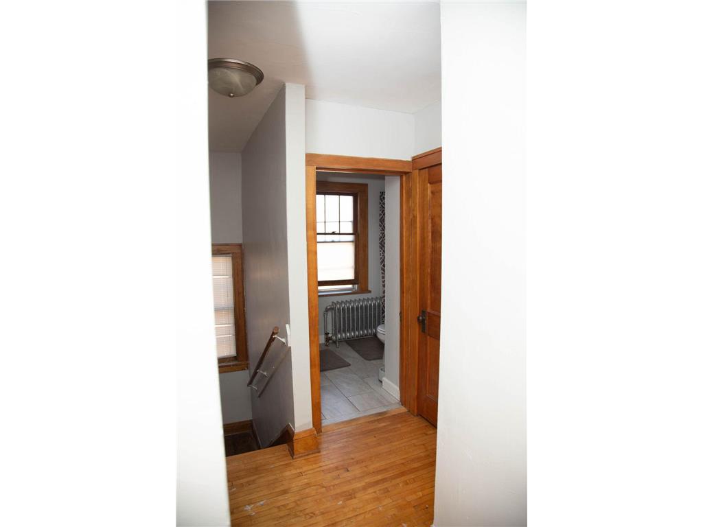 1453 7th Street E Saint Paul MN 55106 7053643 image18