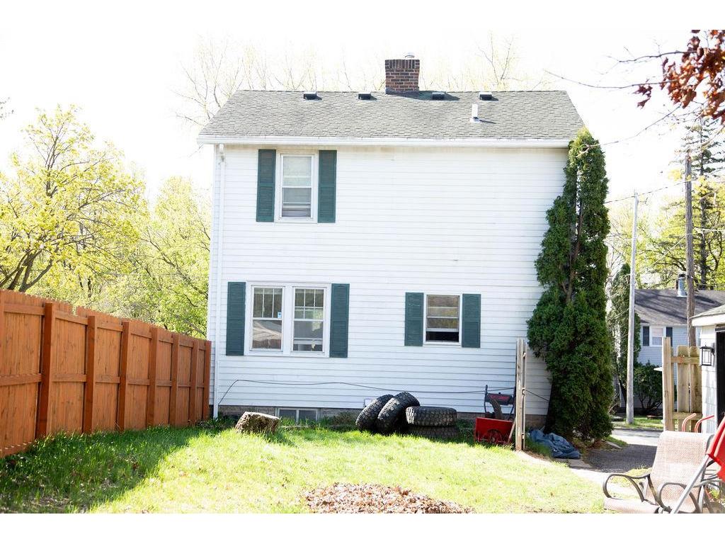 1453 7th Street E Saint Paul MN 55106 7053643 image22