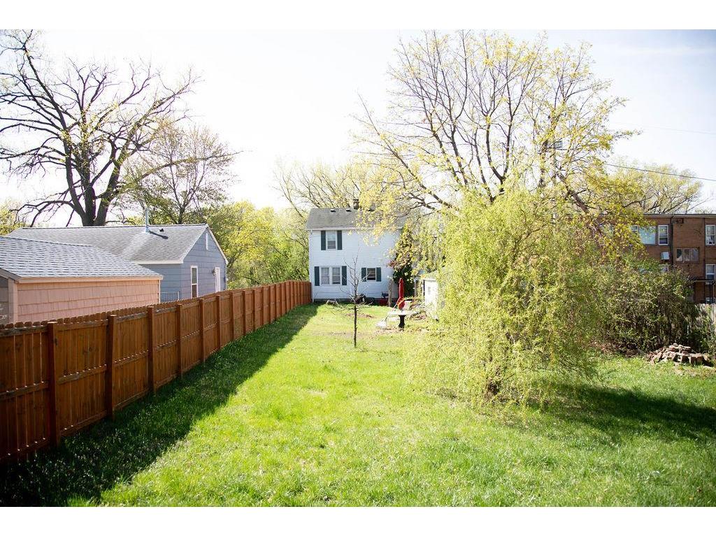 1453 7th Street E Saint Paul MN 55106 7053643 image24