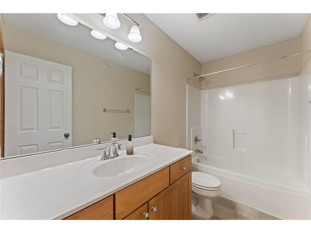 14537 Florissant Path #1030 Apple Valley MN 55124 7051788 image21
