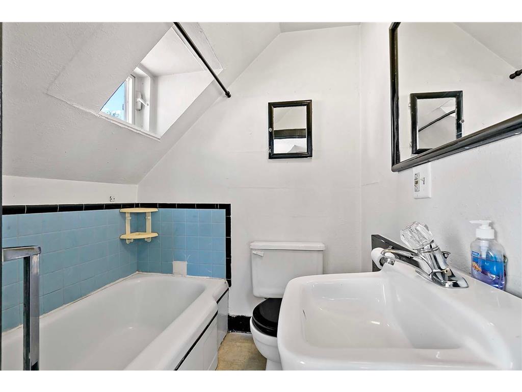 1454 Albemarle Street Saint Paul MN 55117 6779736 image39