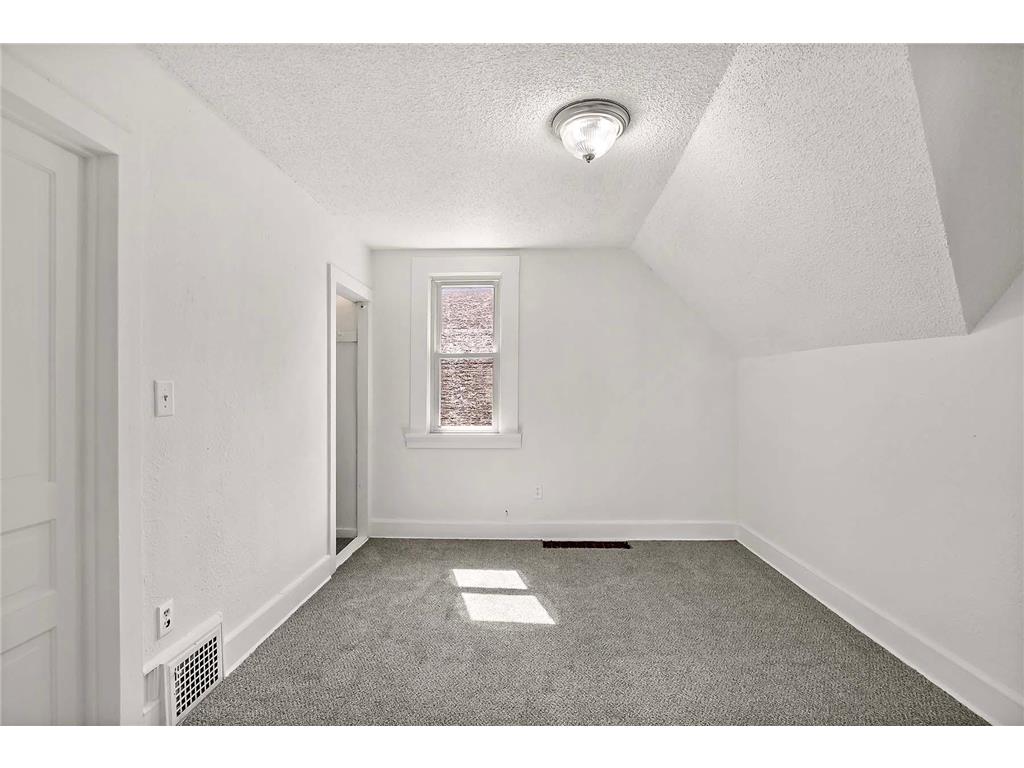 1454 Albemarle Street Saint Paul MN 55117 6779736 image42