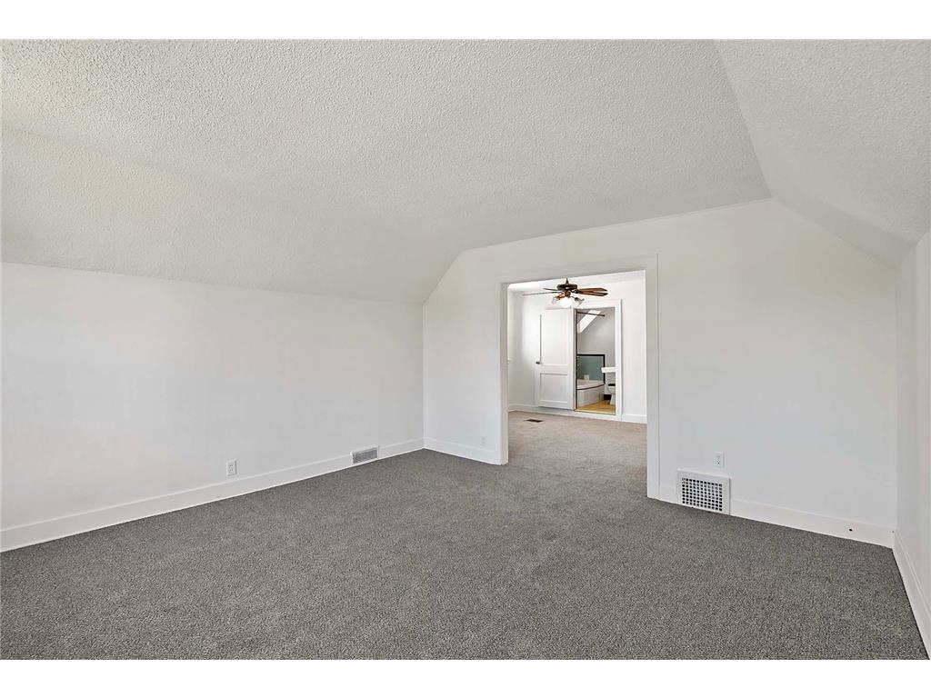 1454 Albemarle Street Saint Paul MN 55117 6779736 image47