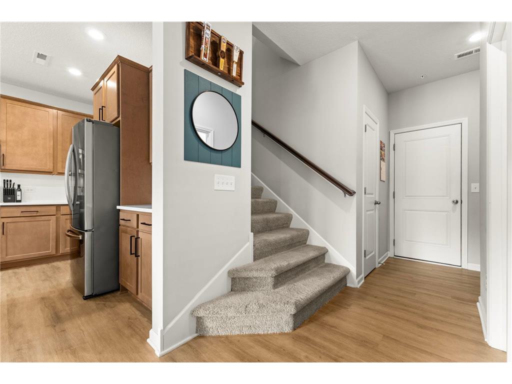 14540 Twin Lakes Circle Burnsville MN 55306 7016599 image29