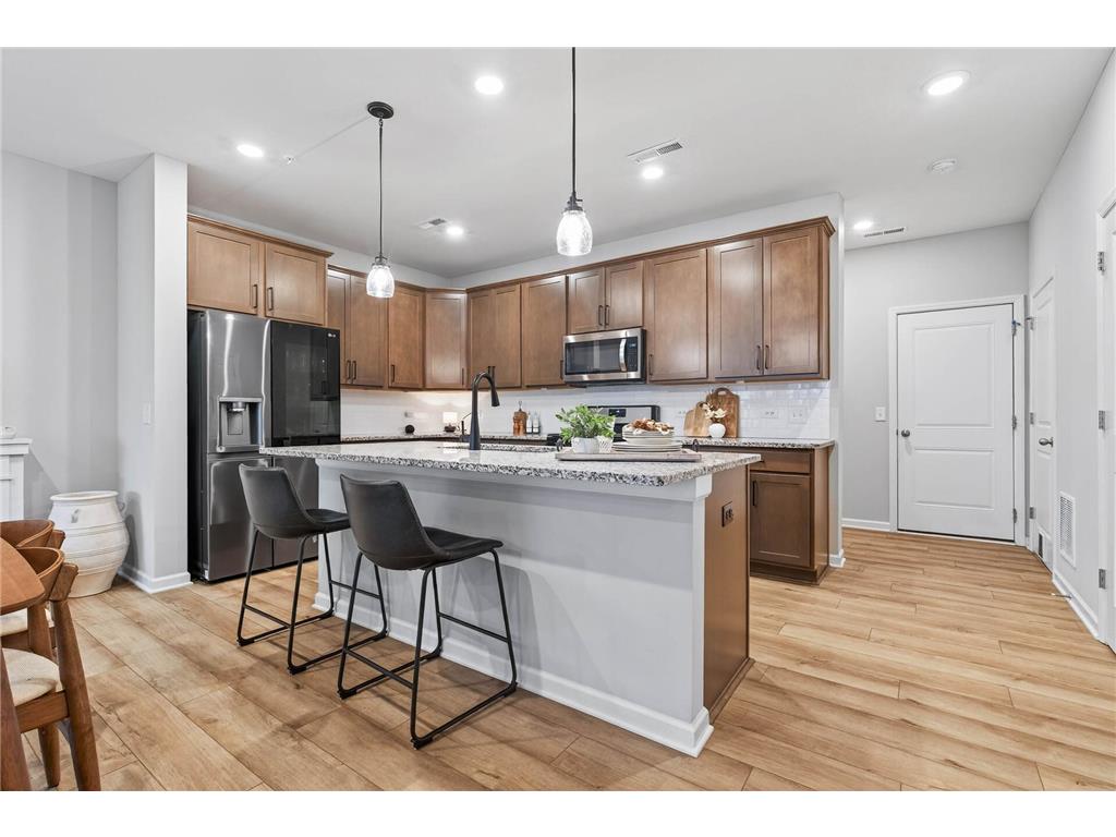 14544 Twin Lakes Circle Burnsville MN 55306 6802387 image4