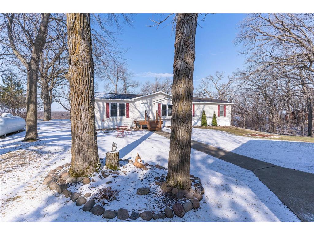 14547 Hilltop Road Ashby MN 56309 - Pomme De Terre 7043717 image4
