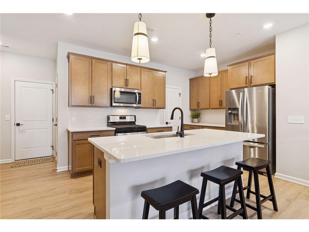 14548 Twin Lakes Circle Burnsville MN 55306 7068263 image7